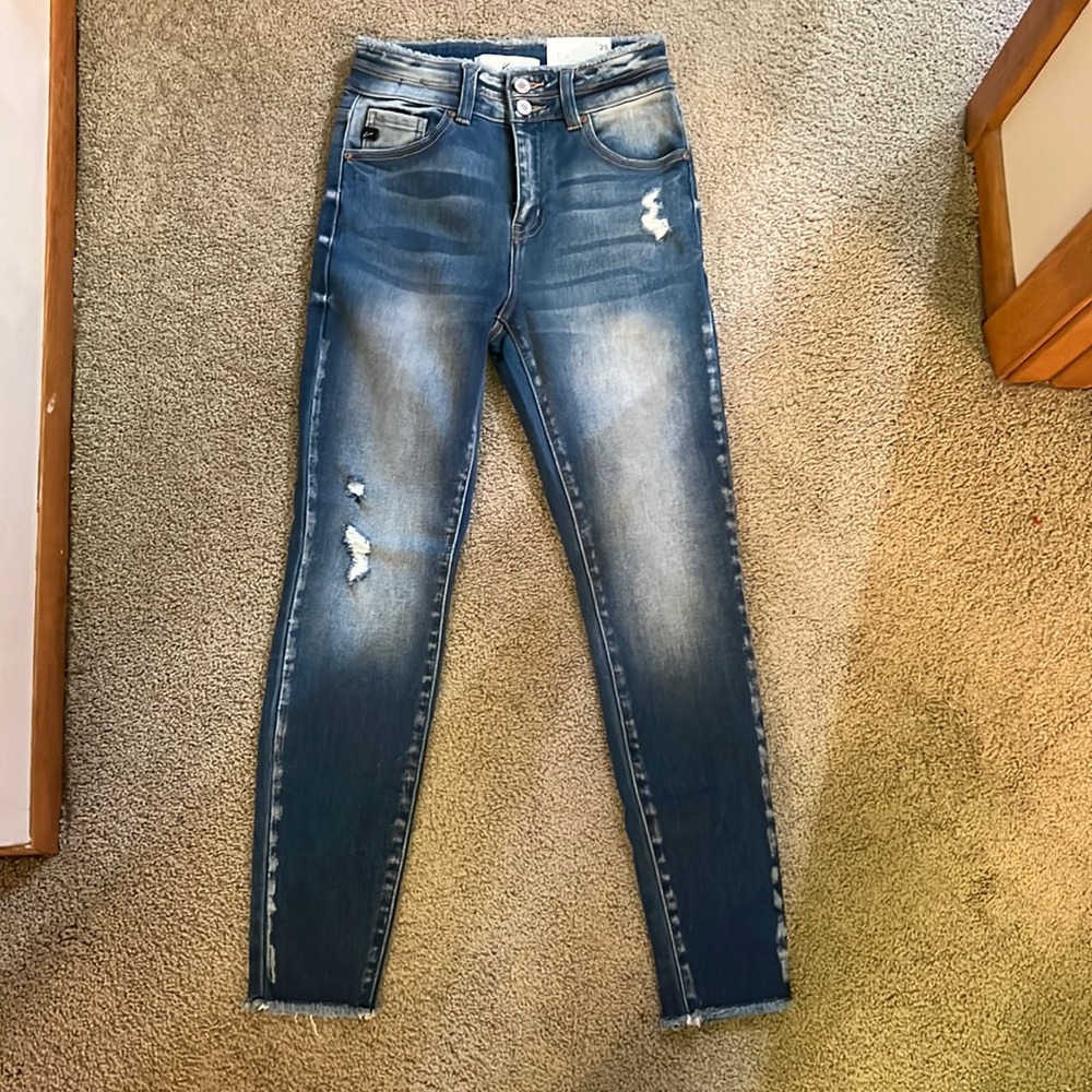 Kancans Size 25 double button skinny jeans